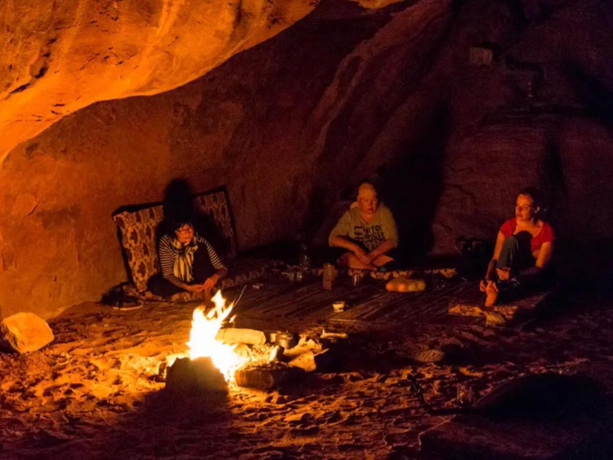 Wadi Rum Meteorite Camp מראה חיצוני תמונה