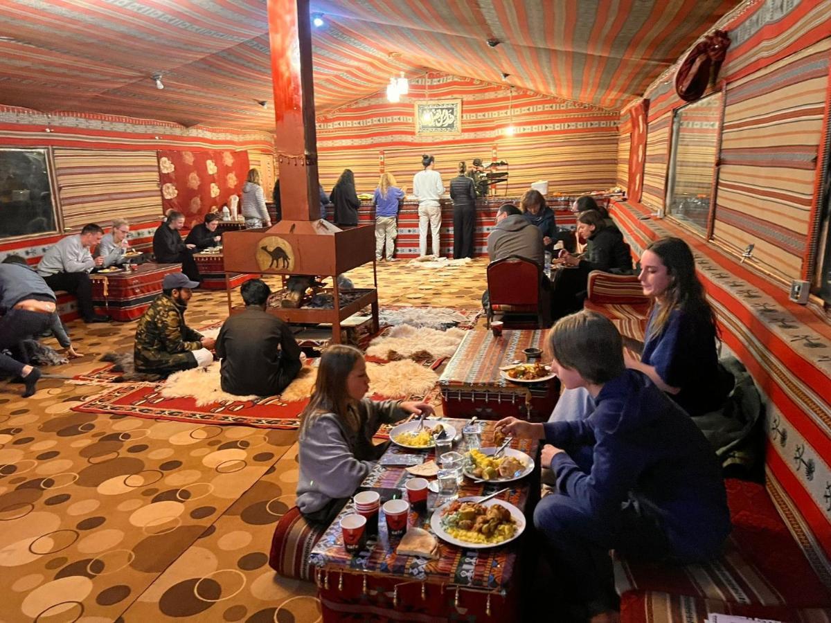 Wadi Rum Meteorite Camp מראה חיצוני תמונה