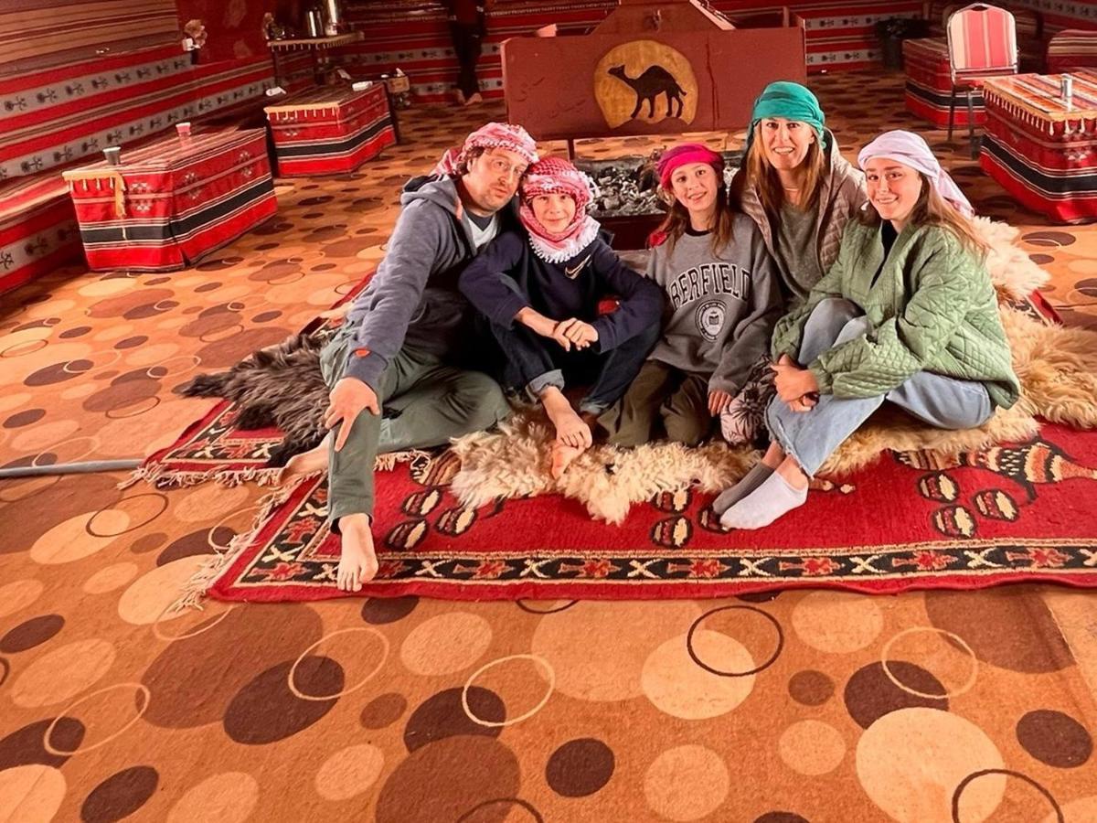 Wadi Rum Meteorite Camp מראה חיצוני תמונה