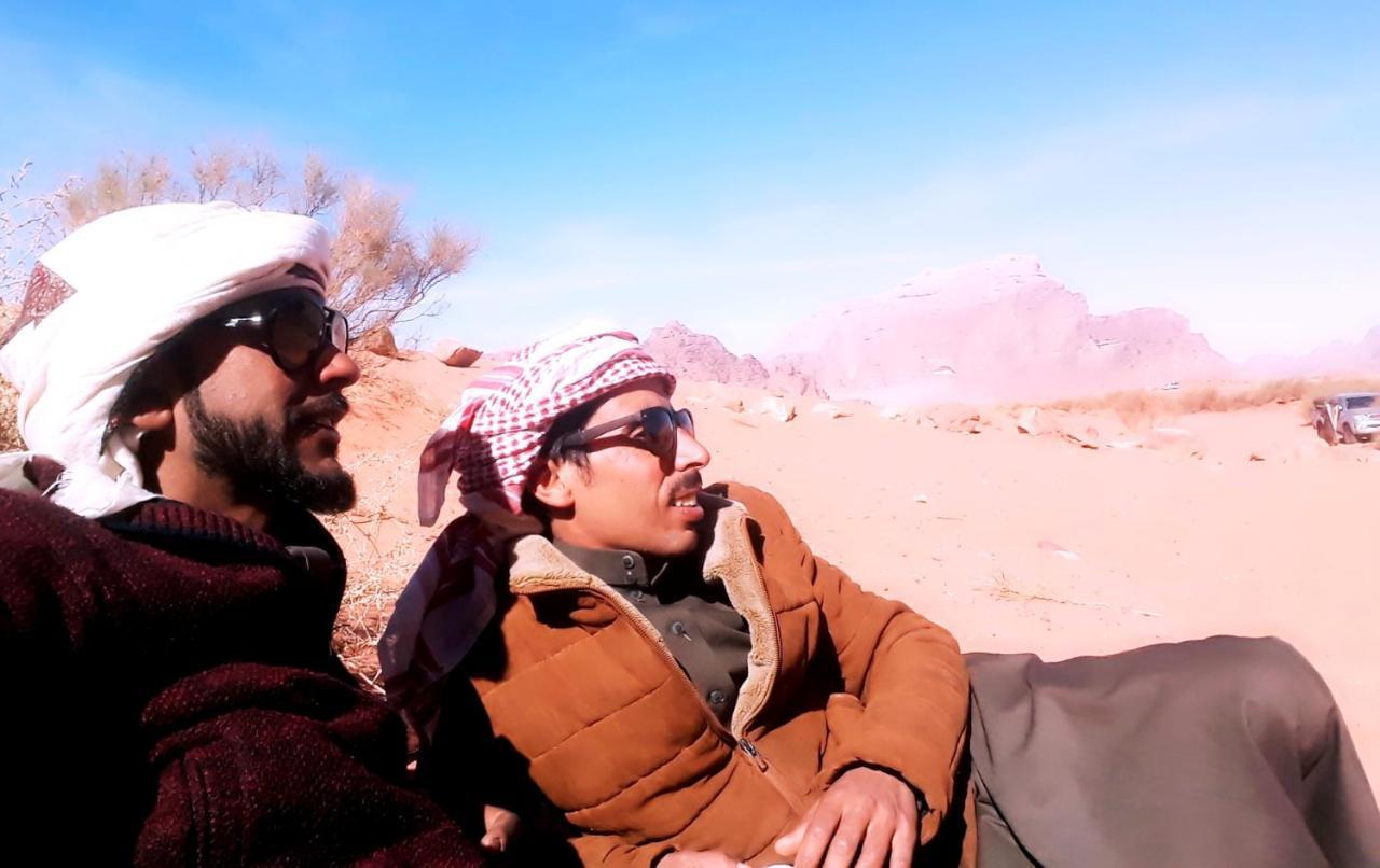 Wadi Rum Meteorite Camp מראה חיצוני תמונה